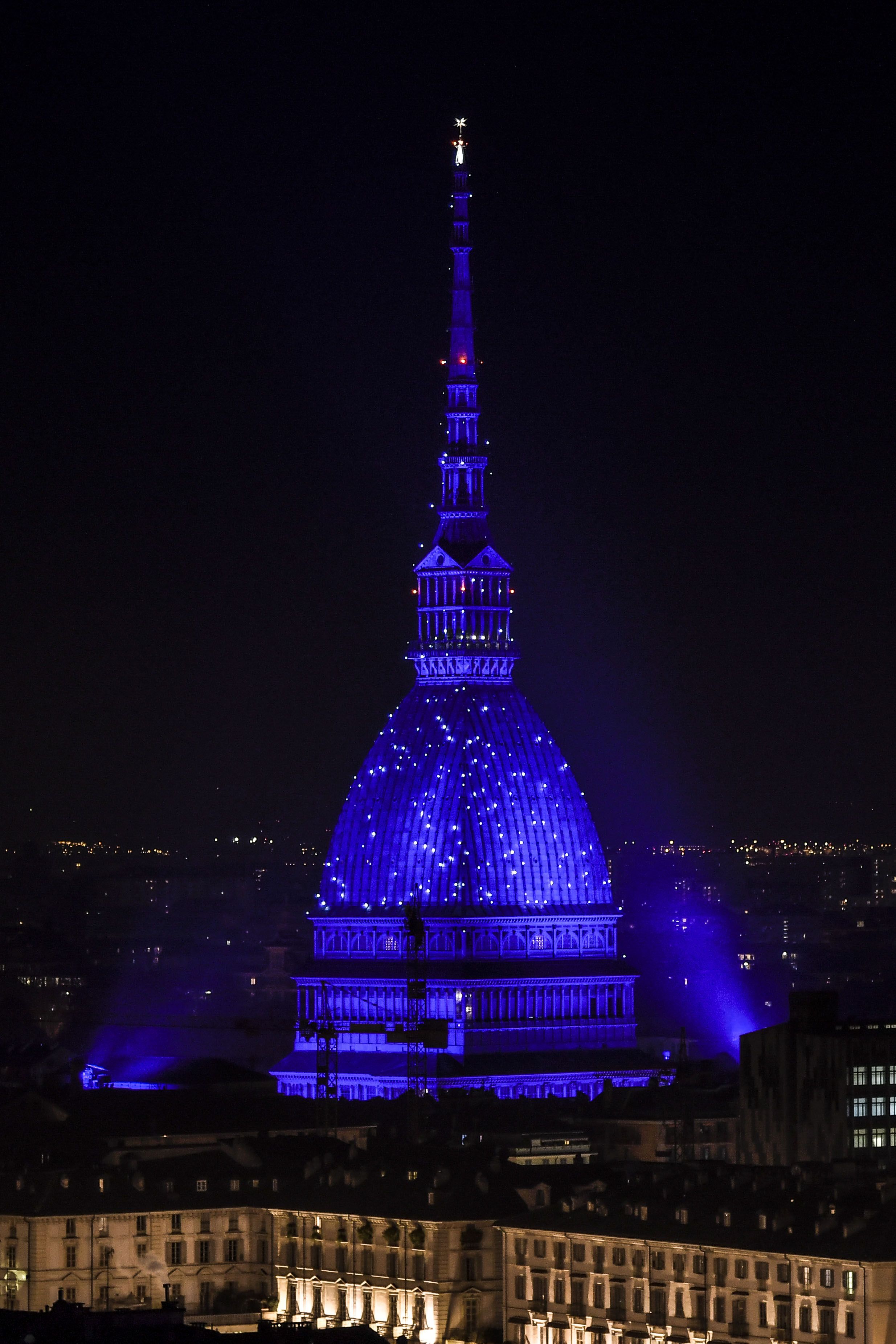 都灵迎NBA总决赛关键赛，集结日完成体检，底气十足，纪律约束更严格的简单介绍爱游戏APP下载