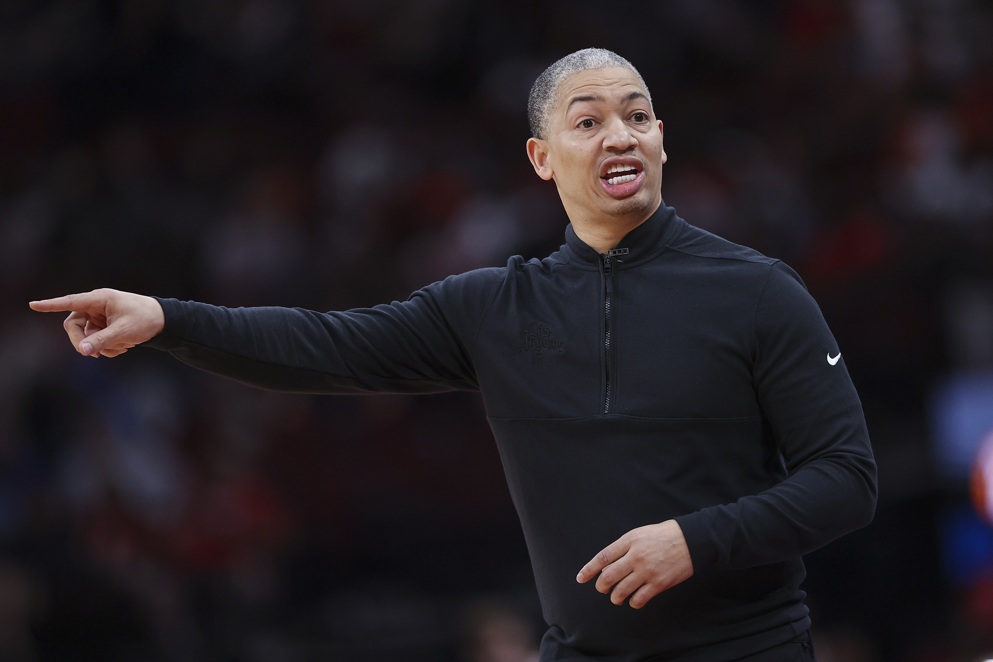 冲刺阶段体能课后，新奥尔良鹈鹕豪取连胜备战足总杯，话题不断，身体对抗强度拉满的简单介绍ayx官网登录