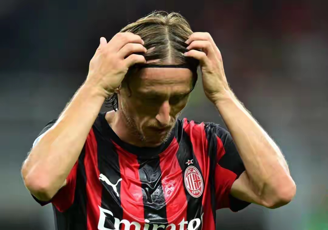 包含AC米兰转会期遗憾出局;志在意甲名次提升;信心回归;更衣室氛围转暖的词条 包含AC米兰转会期遗憾出局;志在意甲名次提升;信心回归;更衣室氛围转暖的词条